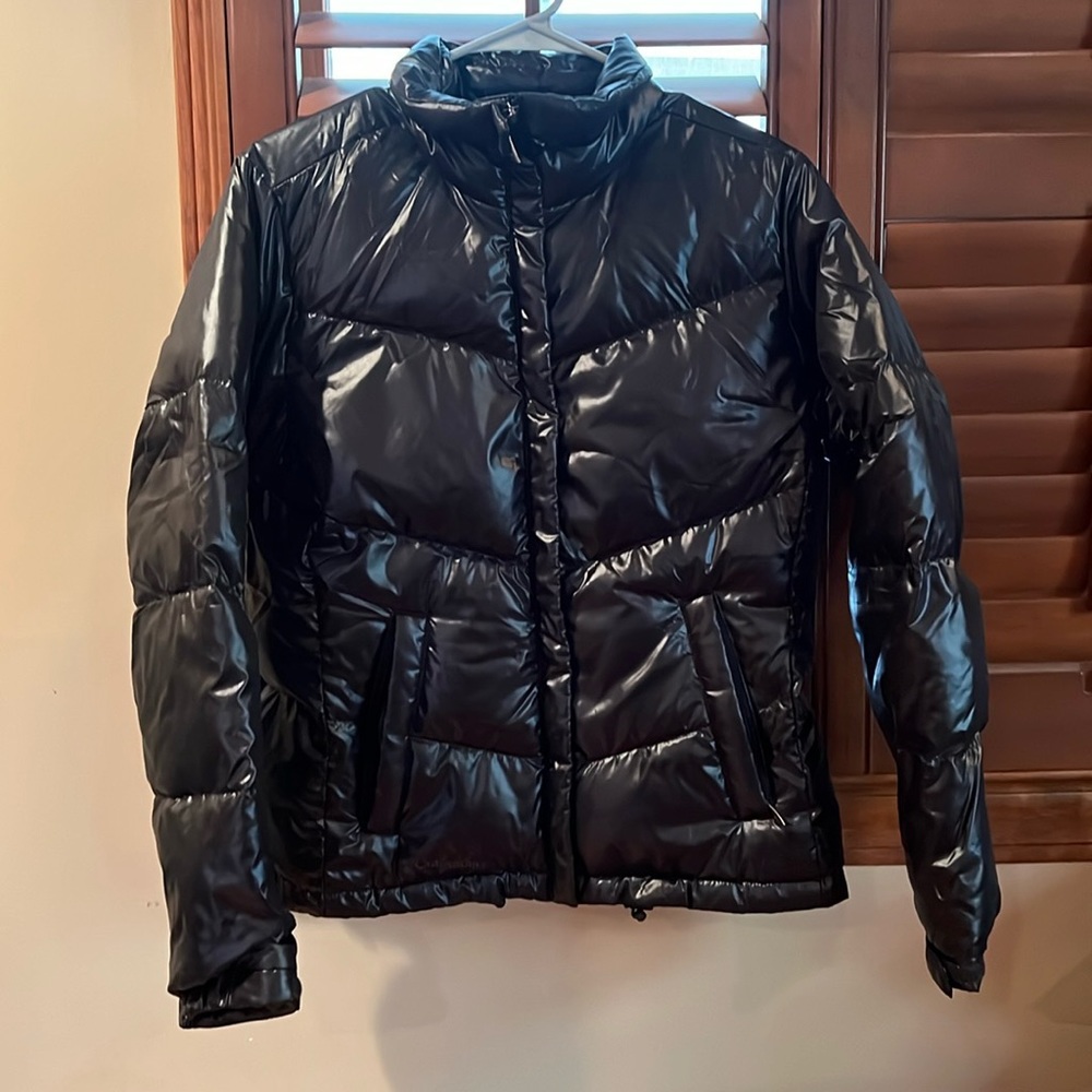 Awesome Vintage “COLUMBIA” Shiny Black Down Jacket! Size S. Excellent!